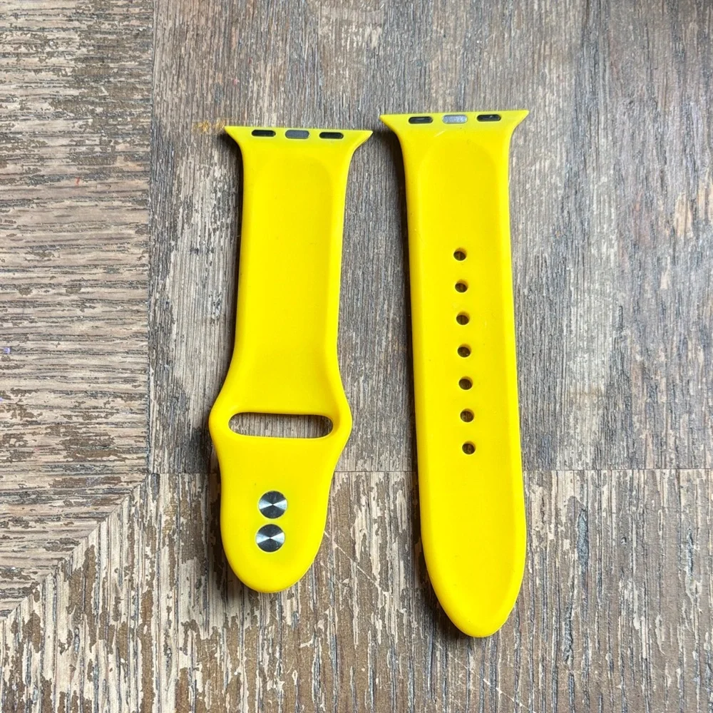 Apple iWatch Yellow Silicone Band Strap 40mm